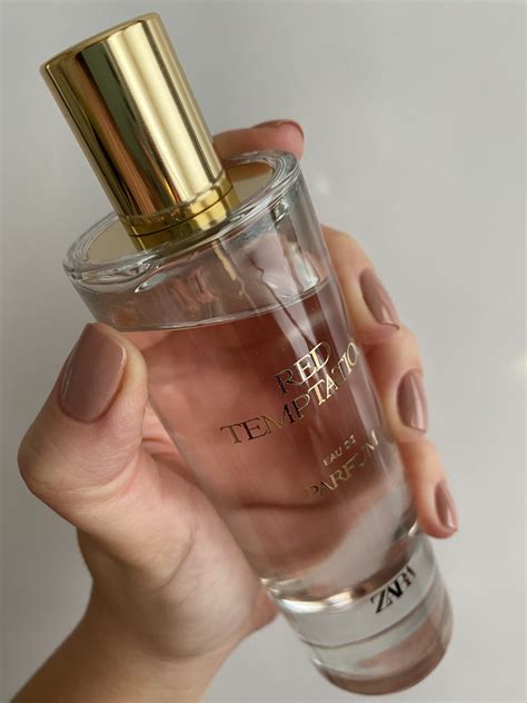 zara red temptation perfume reviews.